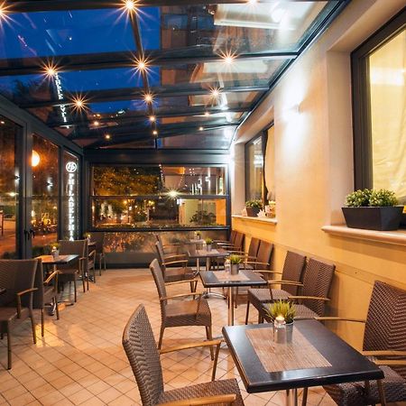 Hotel Philadelphia Cattolica Exterior foto